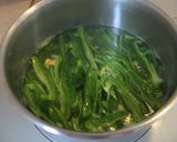 ピーマンと鶏胸肉の味噌胡麻和えで箸休め作り方2写真