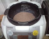 混ぜて焼くだけ炊飯器で【チョコケーキ】作り方4写真