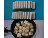 いつもの豆腐をコンガリ！焼き豆腐と卵炒め作り方3写真