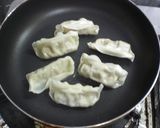 餃子とパプリカの味ポン炒め作り方1写真