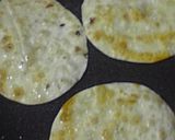 餃子の皮で★チーズ+塩とパセリ焼き★作り方2写真