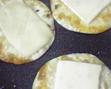 餃子の皮で★チーズ+塩とパセリ焼き★作り方3写真