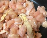 冷凍うどん●鶏肉の刻み煮込みうどん作り方1写真