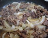 フライパンで作る牛丼♪キンピラごぼう乗せ作り方7写真