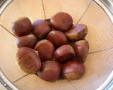 鶏もも肉と栗のハーブソテー作り方1写真