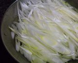 塩でいただく、豚と葱のしゃぶしゃぶ鍋作り方1写真