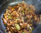コク旨　豚キムチ丼ぶり味噌バージョン作り方5写真