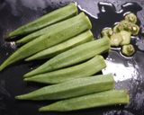 レンジで簡単！焼かない☆肉巻きオクラのチーズ焼き作り方1写真