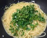 ワンパン！にんにくたっぷり生ハムのペペロンチーノ作り方4写真