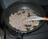 豚挽き肉&ニラの卵焼き作り方2写真