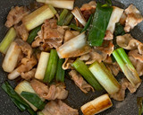 簡単！ねぎと豚肉の塩炒め／ねぎま風作り方4写真