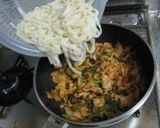 お手軽★豚キムチうどん作り方4写真
