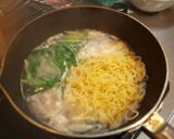 鶏とねぎとしょうがのスープ麺作り方8写真
