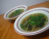 簡単☆中華スープ（ワンタン皮入り）作り方5写真