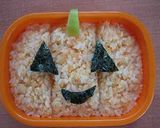 お弁当箱を大胆に使ったハロウィンごはん作り方7写真