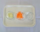 【離乳食初期】なすとにんじんのペースト作り方1写真