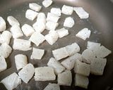 こんにゃくとピーマンとちくわの炒め物作り方2写真