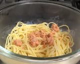 鮭と刻み海苔の和風パスタ！作り方3写真