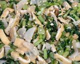 秋の味覚♡間引き大根と油揚げのうま煮♪作り方3写真
