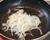 玉葱と卵のちゃちゃっとグルグル炒め作り方2写真