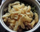 大根の葉と鶏肉の煮物作り方3写真