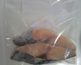 漬けて焼いて☆今夜のお魚くん(^^)作り方1写真