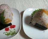 お弁当に❤コリコリたくあん梅❤おにぎり作り方3写真