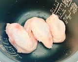 稼働1分!ほろほろ手羽先コラーゲンスープ作り方1写真