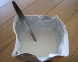 １０秒ぐらいで！？生クリームの簡単泡立て作り方3写真