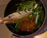 bibigo豚キムチで！ニラ玉丼作り方4写真