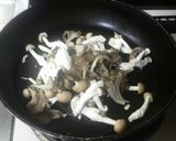チャチャッときのこの塩昆布ポン酢炒め作り方2写真