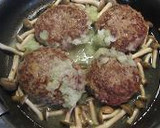 蒸し焼きでふっくら和風のキノコハンバーグ作り方8写真