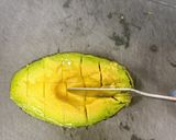 アボカドのわさび醤油和え♪ウニのせ作り方1写真