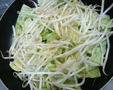簡単！豚肉とキャベツの蒸し焼き☆作り方1写真