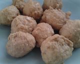 鍋に鶏つみれ作り方4写真