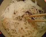 大根まるごと！牛肉と千切り大根の煮物★作り方3写真