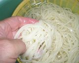 イカの塩辛deうどんのペペロンチーノ♪作り方2写真