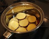 さつまいものレモンバター煮作り方1写真