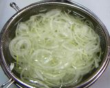 さばと玉ねぎの酢醤油かけ作り方1写真