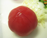 炊飯器で！まるごとトマトのチキンピラフ作り方1写真