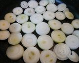 赤ワインで乾杯風☆ナッツ入りハンバーグ☆作り方6写真