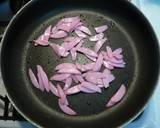 簡単✿もやしと魚肉ソーセージの甘酢あん作り方2写真