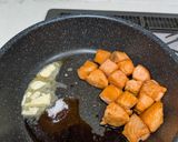 子供が大好きなサーモンとじゃがいものバター醤油作り方5写真
