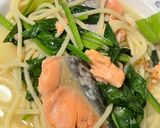 簡単　コーンポタージュほうれん草鮭パスタ作り方14写真