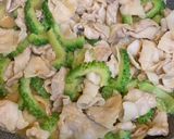 簡単!ゴーヤと豚バラのとり野菜みそ炒め作り方7写真
