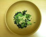 簡単お湯注ぐだけ☆ピリ辛わかめスープ作り方1写真