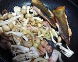 鮭とベーコンとしめじのクリームパスタ作り方3写真