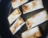 焼き春巻き❤in餅・明太・チーズ作り方6写真