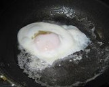 黄身とろとろ目玉焼き作り方3写真
