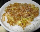 簡単朝ごはん：目玉焼き丼作り方2写真